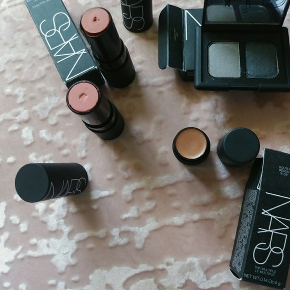 Nars Lot - Picture 2 of 3